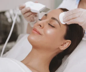 Oily skin care routine 4. Treat your skin